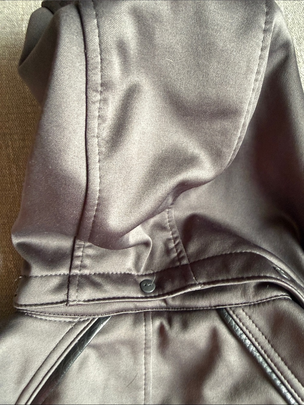 Yoki Jacket - Picture 7 of 7